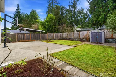 18825 SE 42nd Street, Issaquah, WA 98027 - Photo 34