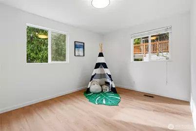 18825 SE 42nd Street, Issaquah, WA 98027 - Photo 20