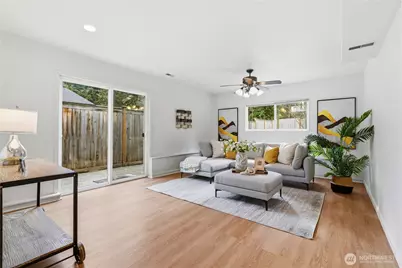 18825 SE 42nd Street, Issaquah, WA 98027 - Photo 26