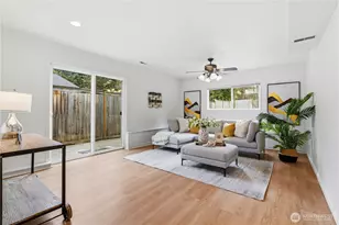 18825 SE 42nd St, Issaquah, WA 98027 - Photo 26