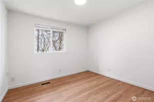 18825 SE 42nd St, Issaquah, WA 98027 - Photo 22