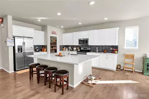 12009 SE 297th Pl, Auburn, WA 98092 - Photo 6