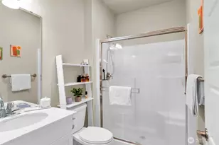 12009 SE 297th Pl, Auburn, WA 98092 - Photo 14