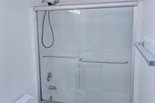 10824 NE 144th Ct, Kirkland, WA 98034 - Photo 10