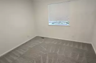 10824 NE 144th Ct, Kirkland, WA 98034 - Photo 16