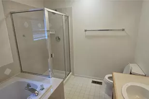 10824 NE 144th Ct, Kirkland, WA 98034 - Photo 18