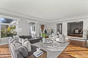 307 W Highland Dr, Seattle, WA 98119 - Photo 6