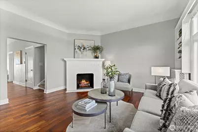 307 W Highland Drive, Seattle, WA 98119 - Photo 8