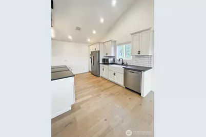 600 Harrison Street N, South Bend, WA 98586 - Photo 10