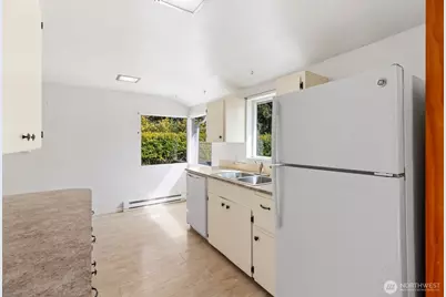 14535 8th Avenue NE, Shoreline, WA 98155 - Photo 12