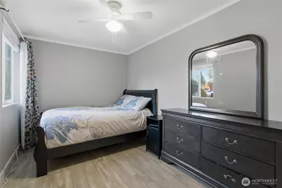 12433 SE 275th Place, Kent, WA 98030 - Photo 16