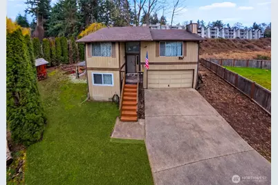 14516 2nd Avenue E, Tacoma, WA 98445 - Photo 2