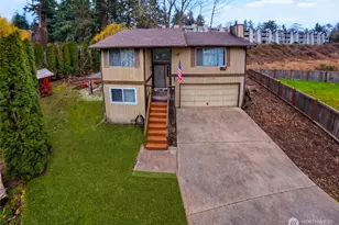 14516 2nd Ave E, Tacoma, WA 98445 - Photo 2