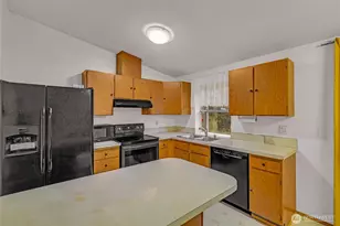 14516 2nd Ave E, Tacoma, WA 98445 - Photo 12