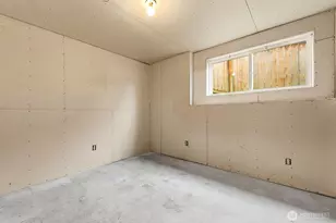 9029 Eastview Ave, Everett, WA 98208 - Photo 26