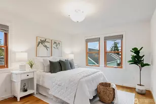 8030 Dibble Ave NW, Seattle, WA 98117 - Photo 16