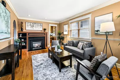 3532 Meridian Avenue N, Seattle, WA 98103 - Photo 14