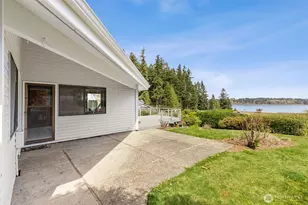 2121 Beverly Beach Dr NW, Olympia, WA 98502 - Photo 24