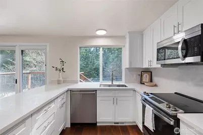 20327 45th Drive SE, Bothell, WA 98012 - Photo 10