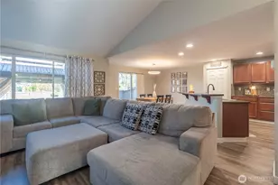 2149 Pleasanton Ct SE, Lacey, WA 98503 - Photo 10