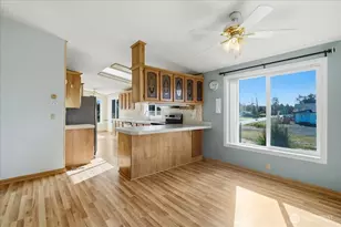 729 Edgewood Ave NE, Ocean Shores, WA 98569 - Photo 4