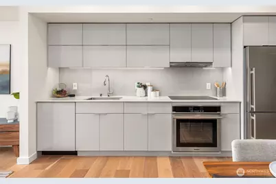 450 S Main St #1211, Seattle, WA 98104 - Photo 6