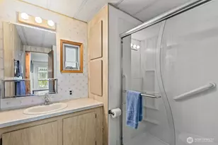 11436 SE 208th St, Kent, WA 98031 - Photo 24