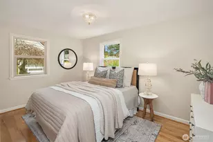 8215 40th Ave NE, Seattle, WA 98115 - Photo 12