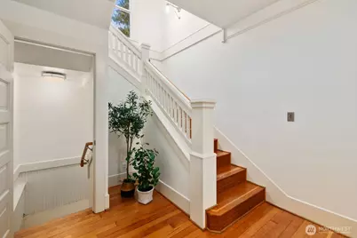 6032 31st Avenue NE, Seattle, WA 98115 - Photo 16
