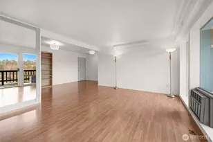 2500 81st Ave SE, Mercer Island, WA 98040 - Photo 8