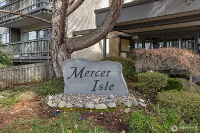 2500 81st Avenue SE #118, Mercer Island, WA 98040 - Photo 1
