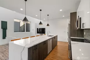 6719 Carleton Ave S, Seattle, WA 98108 - Photo 10