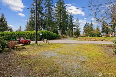32031 81st Drive NW, Stanwood, WA 98292 - Photo 4