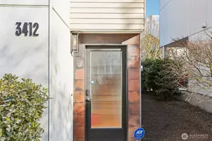 3412 22nd Ave W, Seattle, WA 98199 - Photo 4