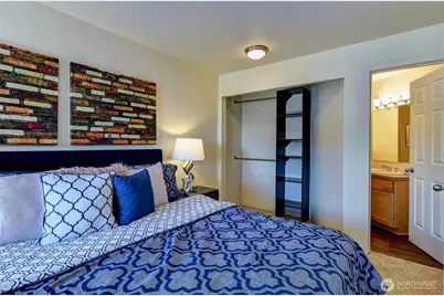 2324 W Newton Street #302, Seattle, WA 98119 - Photo 20