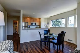2324 W Newton St, Seattle, WA 98119 - Photo 18