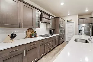 9612 S 201st Pl, Kent, WA 98031 - Photo 6