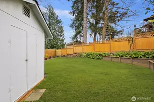 21040 121st Pl SE, Kent, WA 98031 - Photo 28