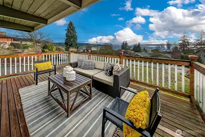 12108 Marine View Drive SW, Burien, WA 98146 - Photo 14