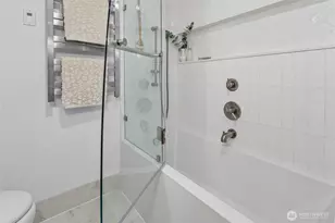 1901 SW 170th St, Normandy Park, WA 98166 - Photo 20