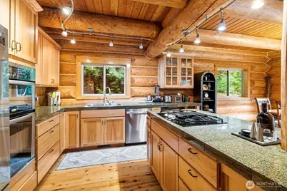19040 Glacier Rim Dr, Glacier, WA 98244 - Photo 6