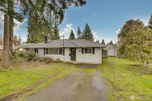 21801 52nd Ave W, Mountlake Terrace, WA 98043 - Photo 1
