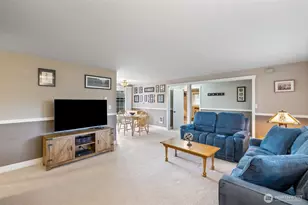 21801 52nd Ave W, Mountlake Terrace, WA 98043 - Photo 8