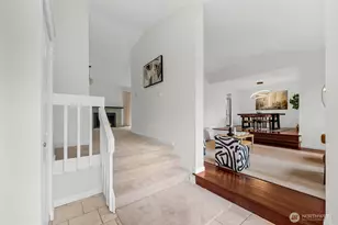 15329 SE 43rd Pl, Bellevue, WA 98006 - Photo 2