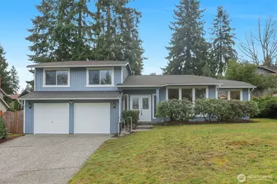 15329 SE 43rd Pl, Bellevue, WA 98006 - Photo 1