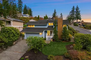 18430 NE 15th Pl, Bellevue, WA 98008 - Photo 1