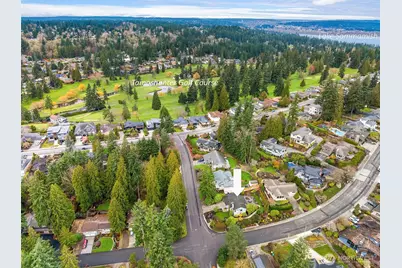 18430 NE 15th Place, Bellevue, WA 98008 - Photo 34