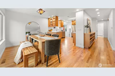 5053 36th Avenue NE, Seattle, WA 98105 - Photo 4