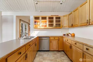 3155 Fox Spit Rd, Langley, WA 98260 - Photo 8