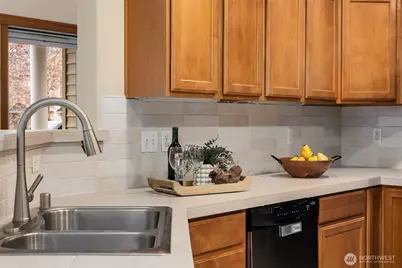 1855 Trossachs Boulevard SE #2402, Sammamish, WA 98075 - Photo 14